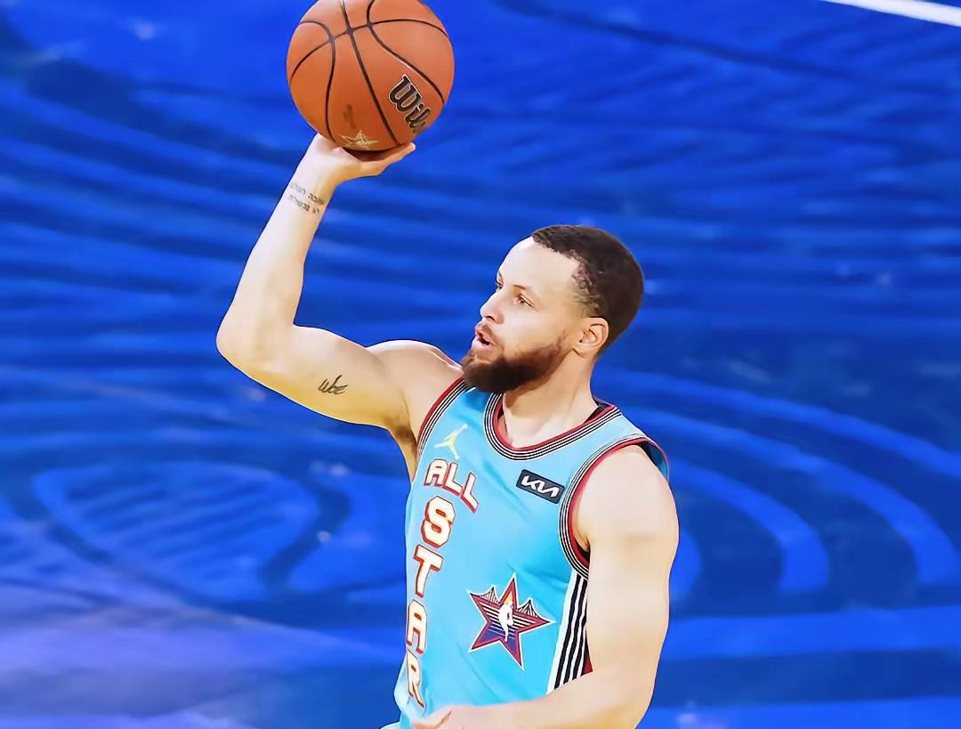 九游体育-赛地聚焦：全明星赛关键时刻热度飙升，新疆广汇刷新队史纪录，更衣室稳定，训练强度明显提升的简单介绍-九游体育